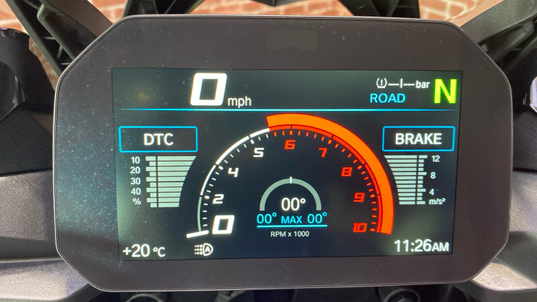 BMW F900 XR (25MY)